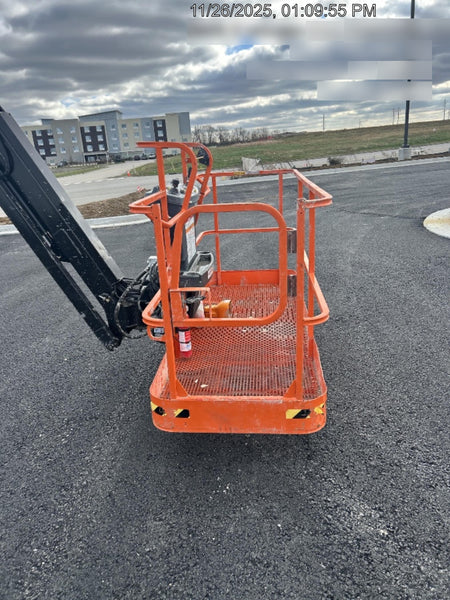 2025 JLG 660SJ