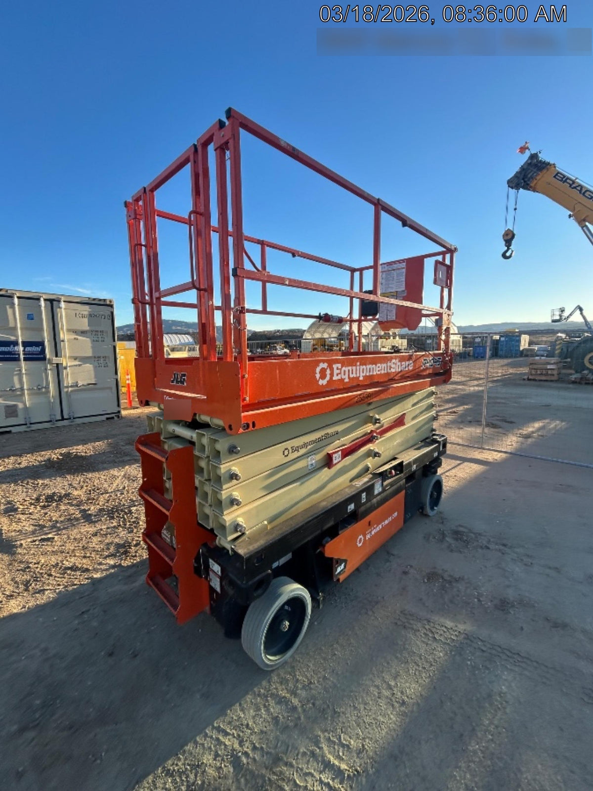2022 JLG R4045