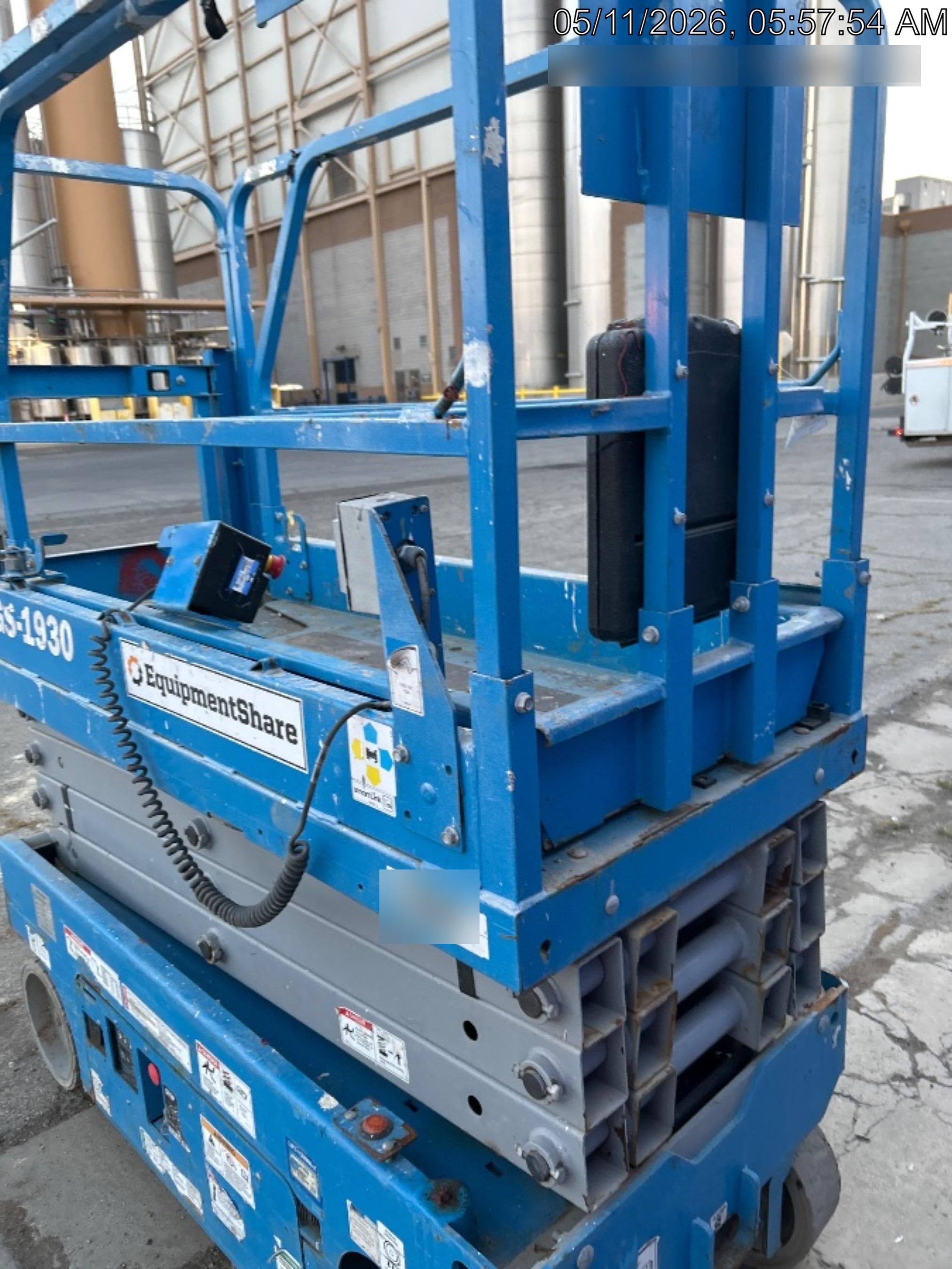2019 Genie GS-1930 Half Height Swing Gate, 800W Inverter