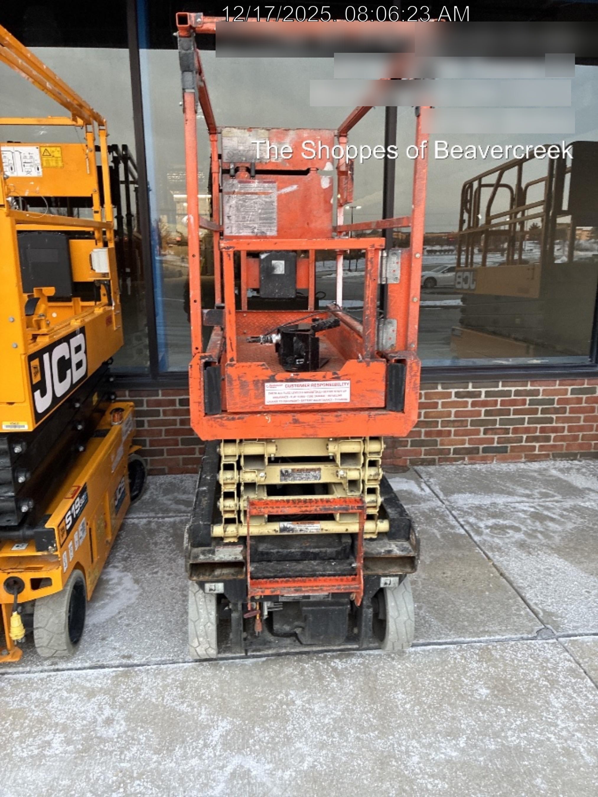2022 JLG ES1932