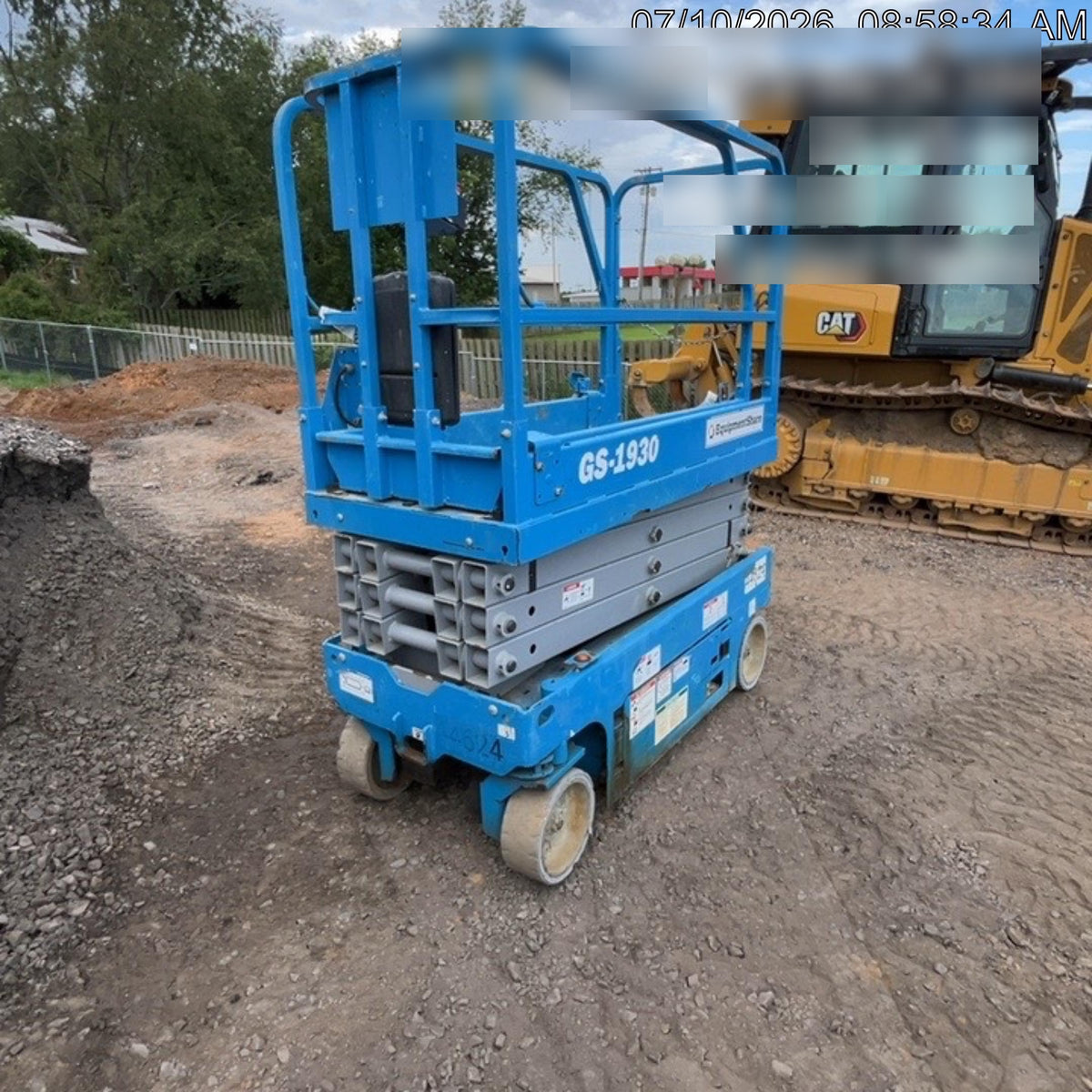 2019 Genie GS-1930 Fixed rails with chain Entry