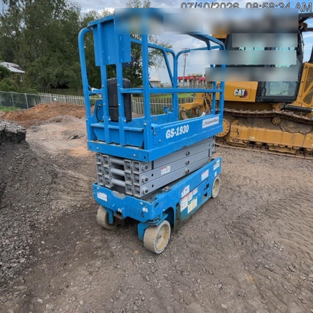 2019 Genie GS-1930 Fixed rails with chain Entry