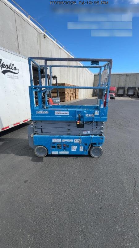 2020 Genie GS-1930 Solid Non Marking Tires, Beacon, Folding rails with half height swing gate, 800W Inverter
