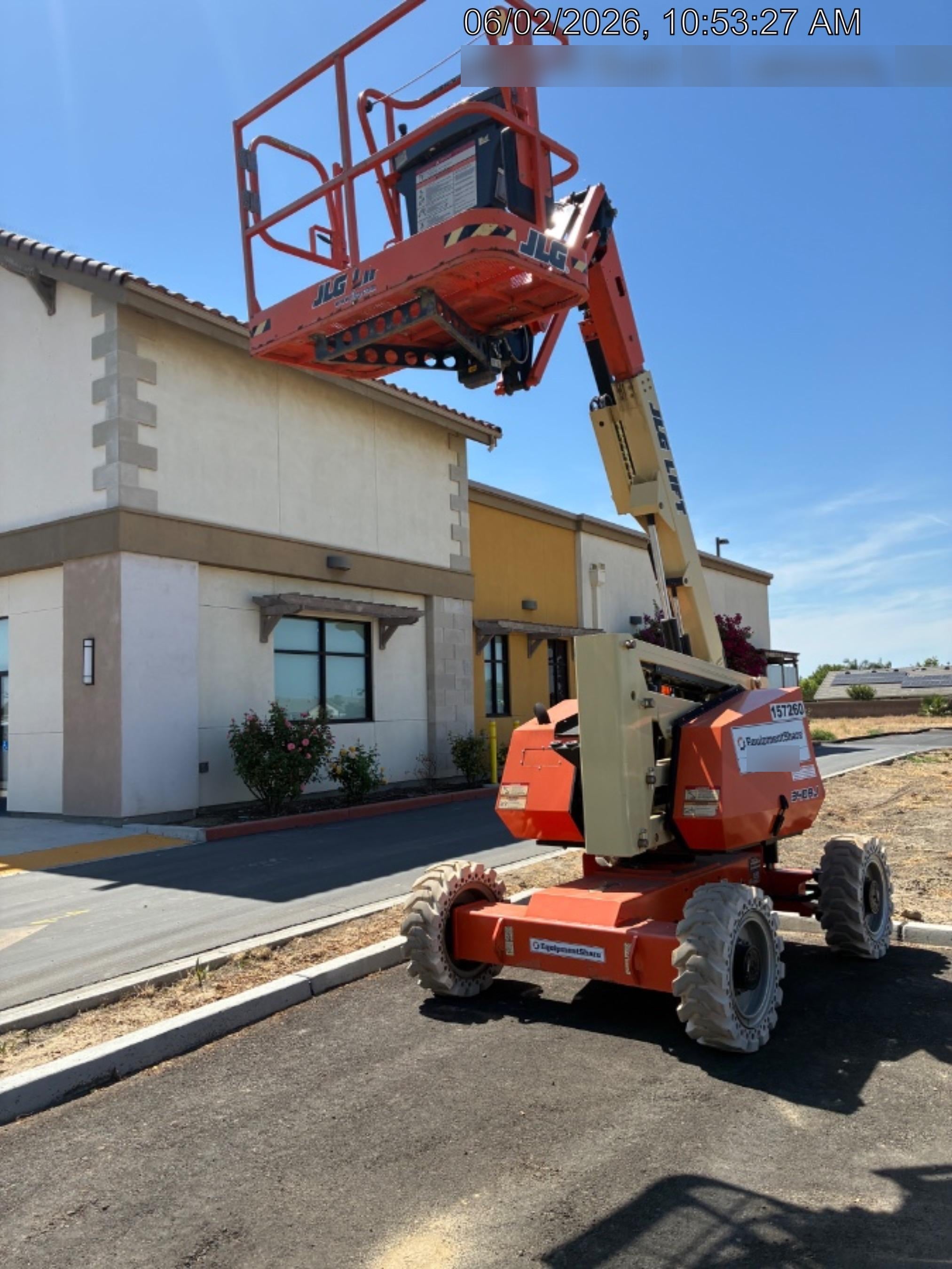 2021 JLG 340AJ
