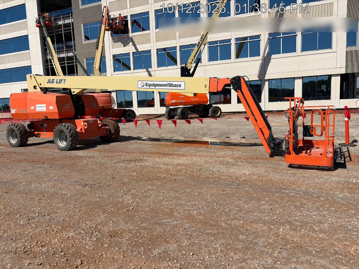 2020 JLG 860SJ Deutz Diesel Engine, FF Tires, Rotating Beacon, Panel Cradle Package