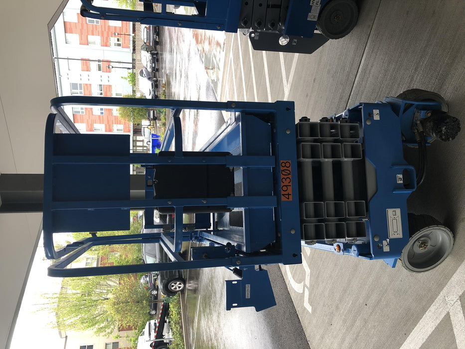 2019 Genie GS-1930 Half Height Swing Gate, 800W Inverter