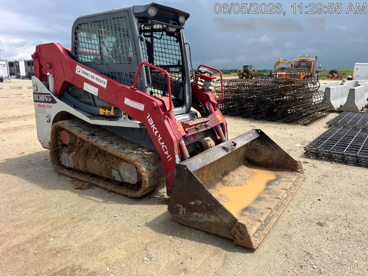 2019 Takeuchi TL10V2-CR Cab/Heat/AC, Rubber Tracks, Backup Alarm, Front & rear working Lights, Auxiliary Hydraulics, 2 Speed Travel, Engine Monitoring System, Hydraulic universal quick hitch w/76" HD smooth dirt bucket with bolt-on edge, 20.3 cubic feet capacity, 48" Pallet forks and frame