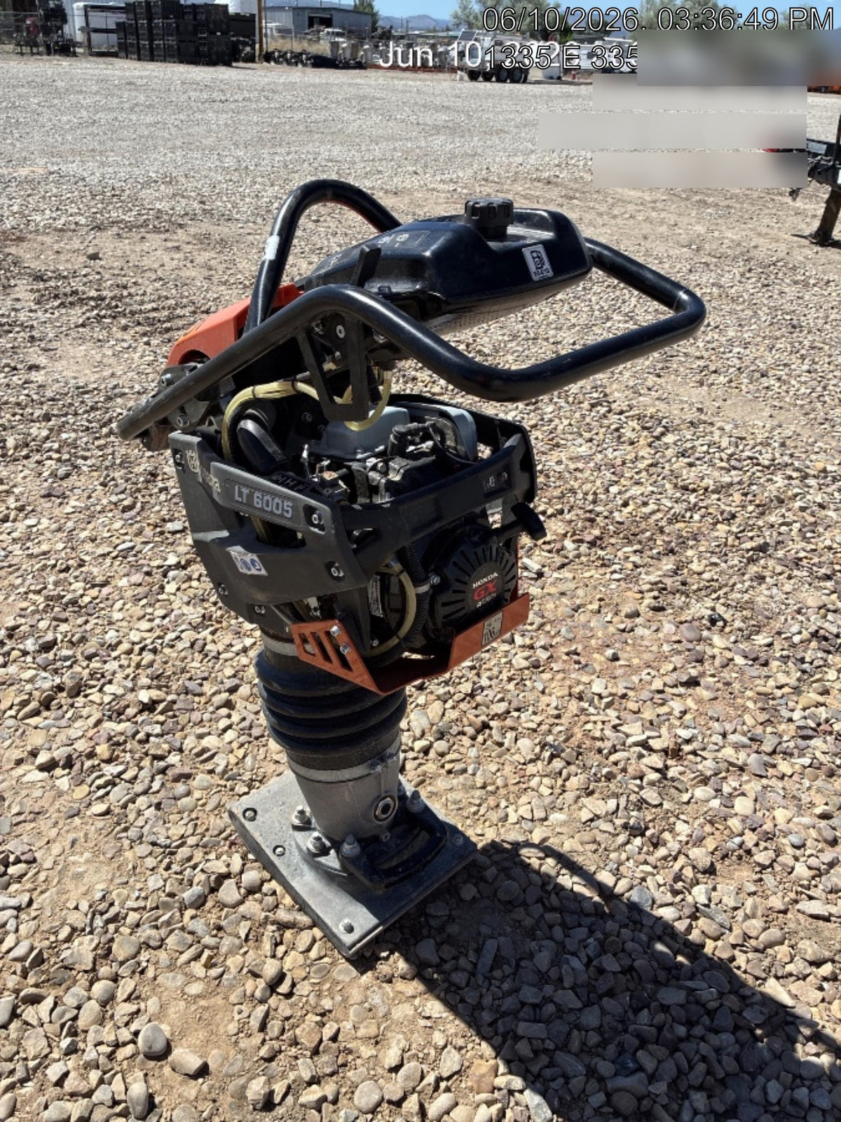 2025 HUSQVARNA LT6005