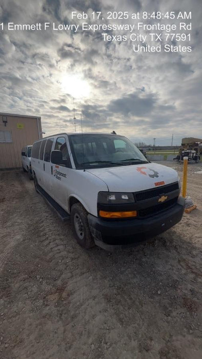 2024 CHEVROLET Express Van - Rental