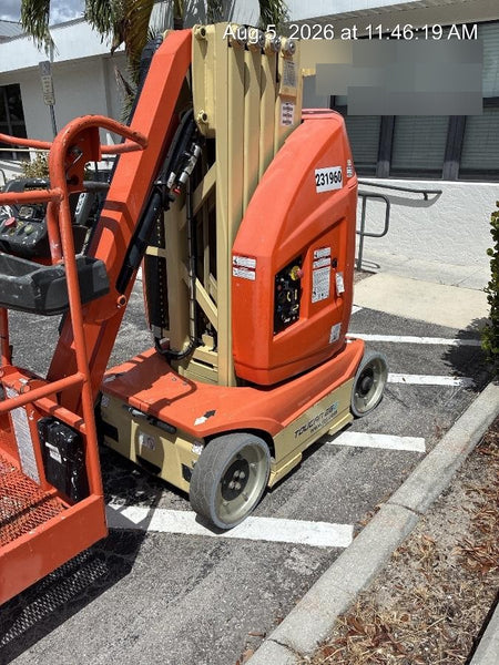 2022 JLG 26E