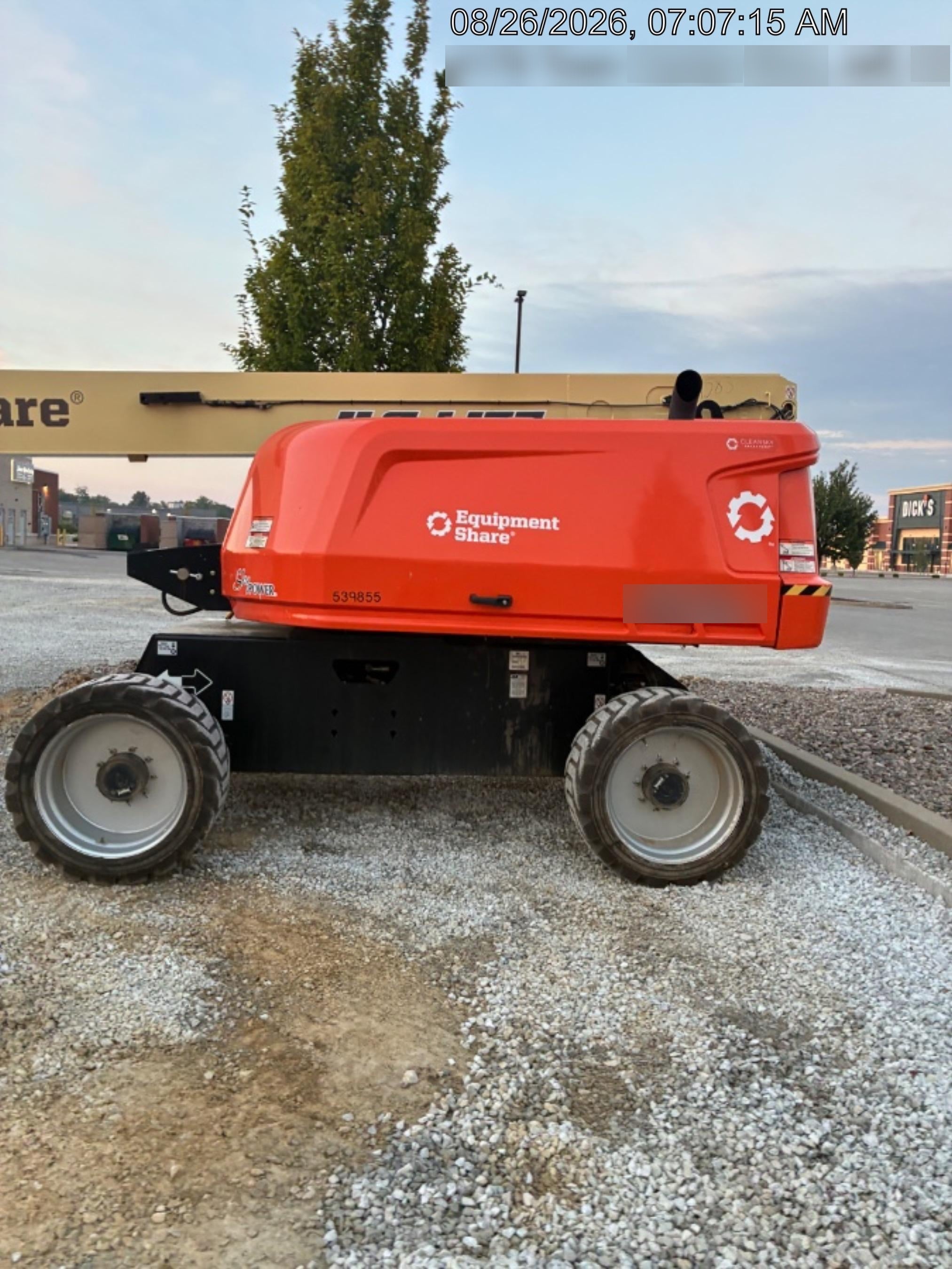 2025 JLG 660SJ
