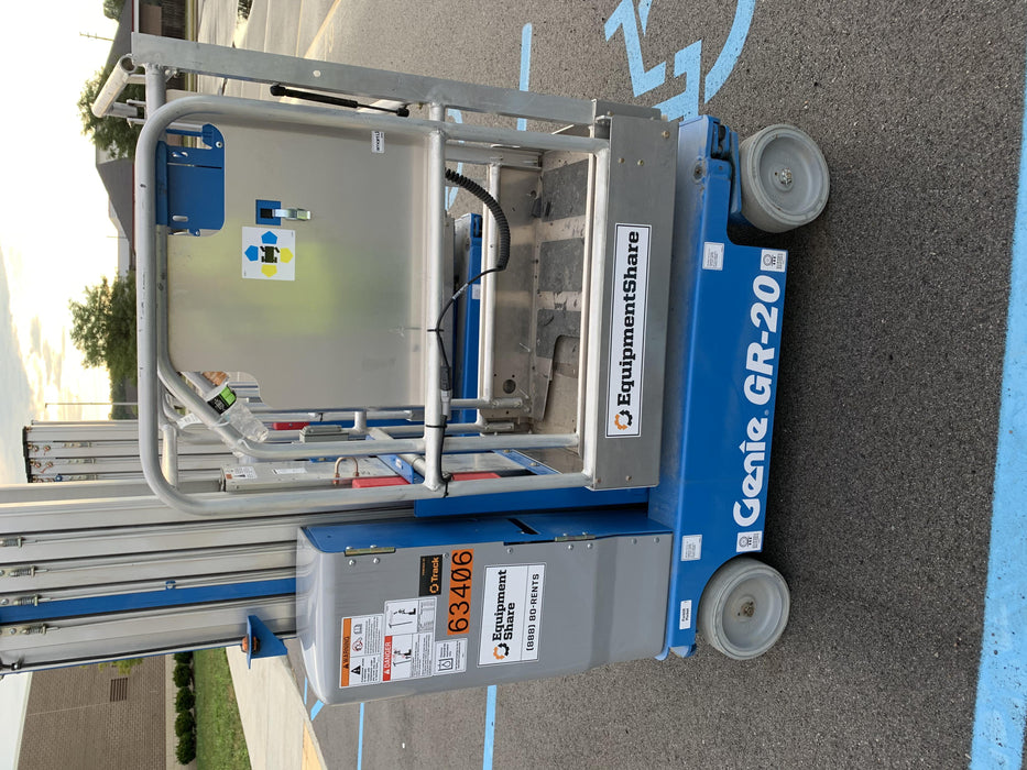 2020 GENIE GR-20