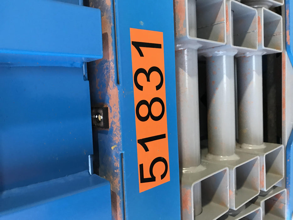 2019 Genie GS-1930 Fixed Rails with Chain Entry