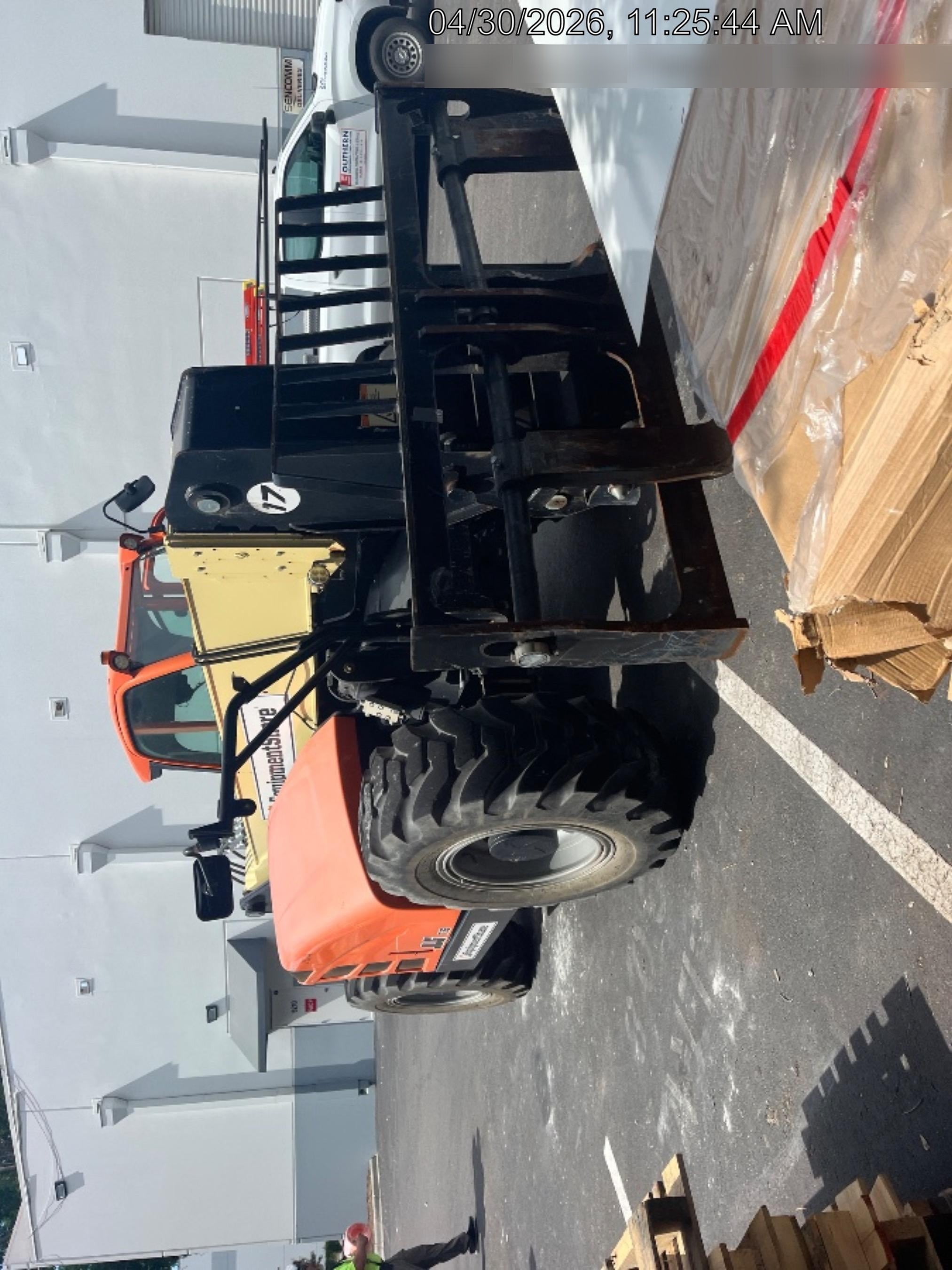 2023 JLG 1732
