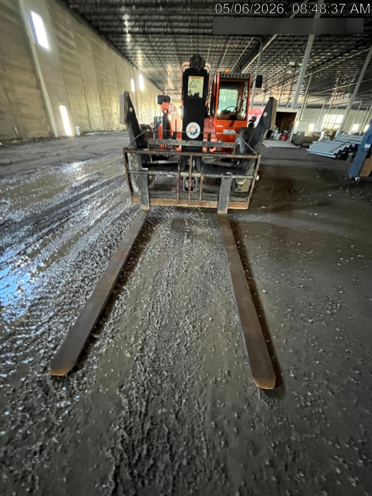2021 JLG 12054