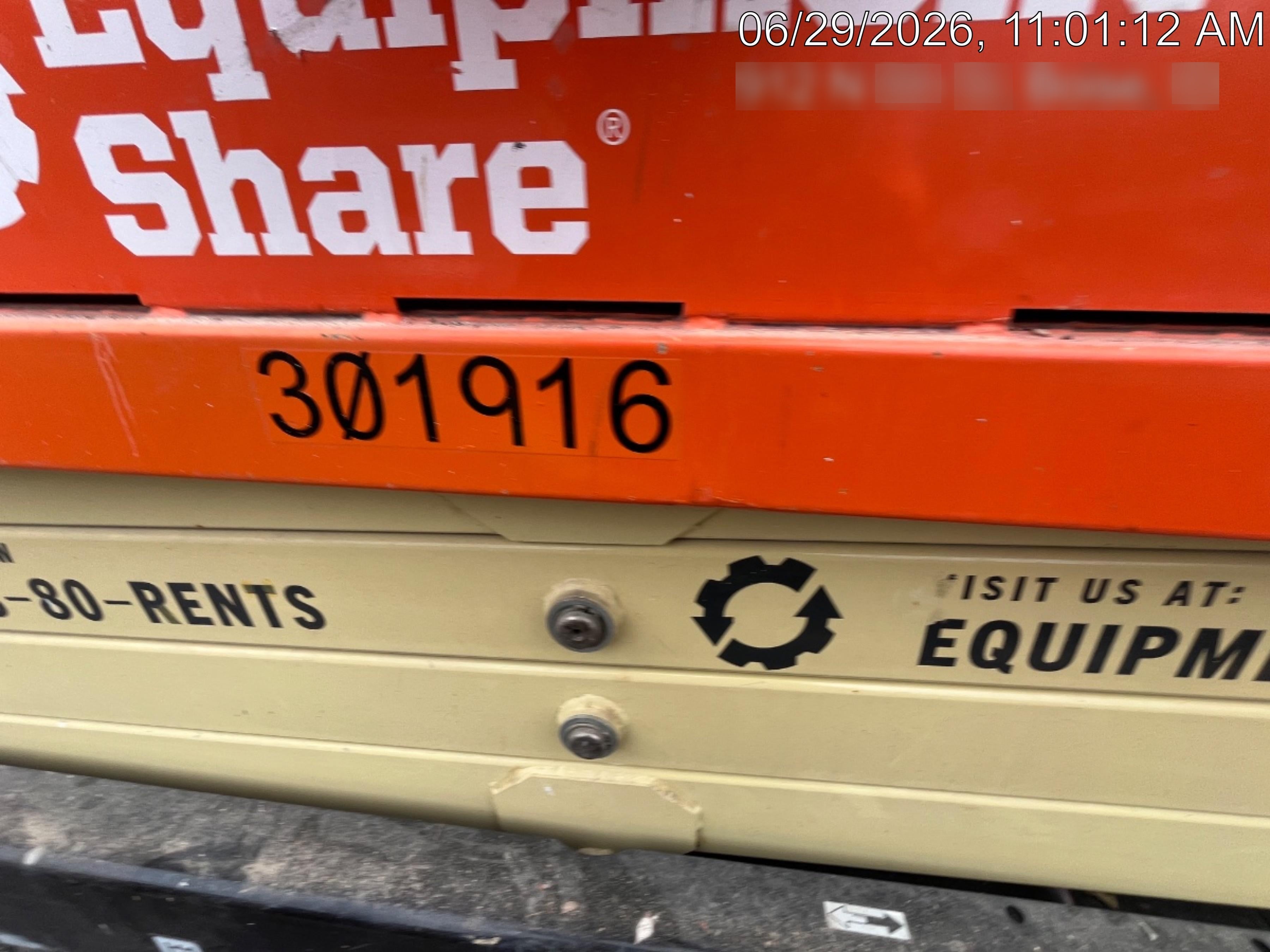 2023 JLG ES2632