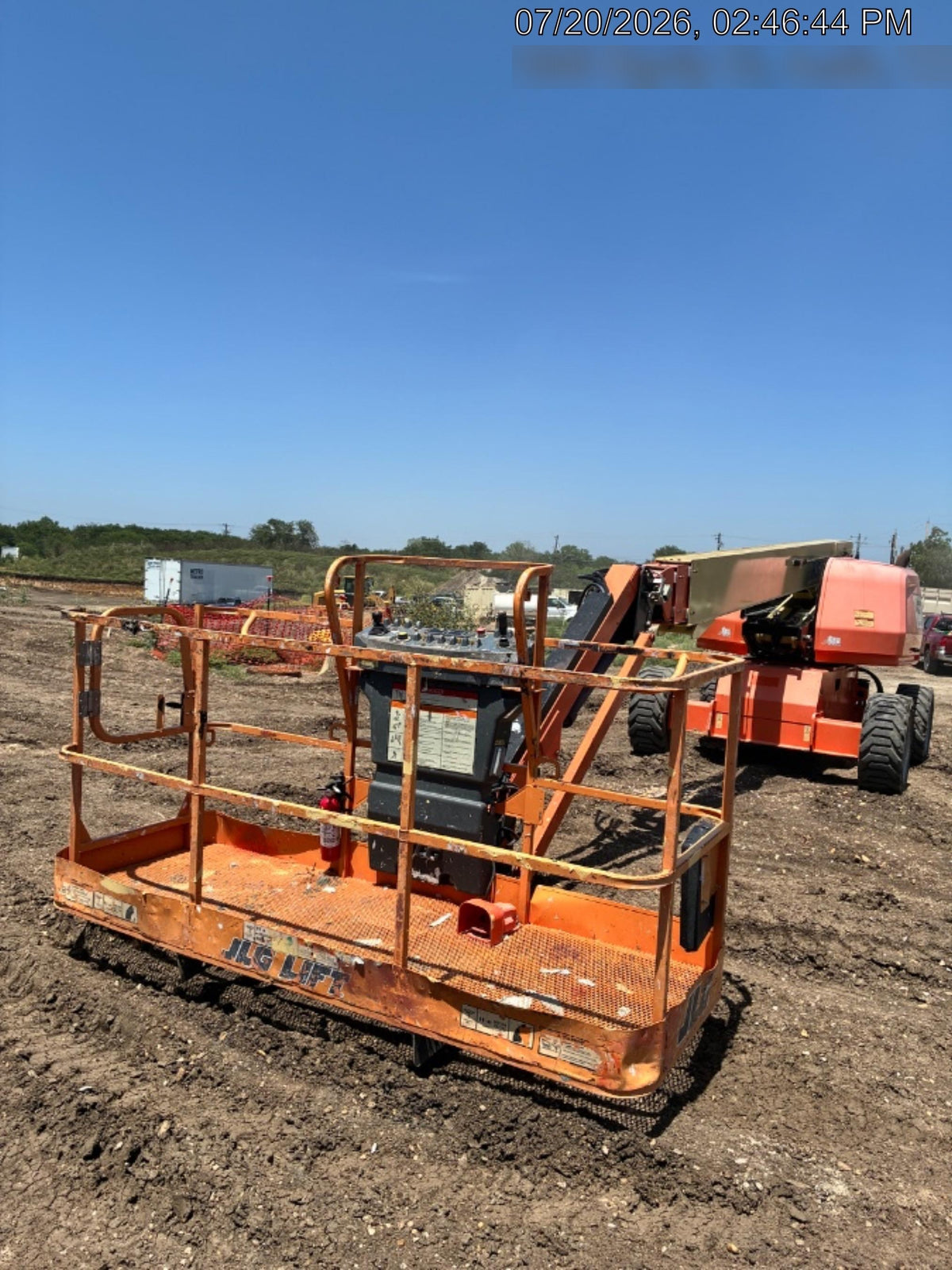 2019 JLG 660SJ