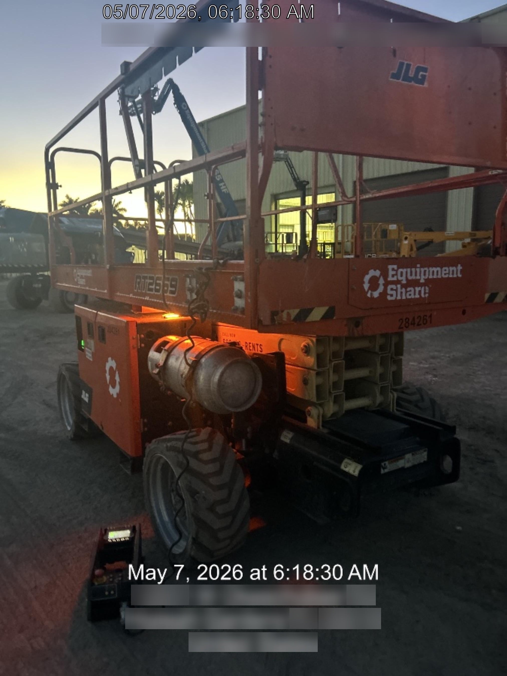2022 JLG RT2669