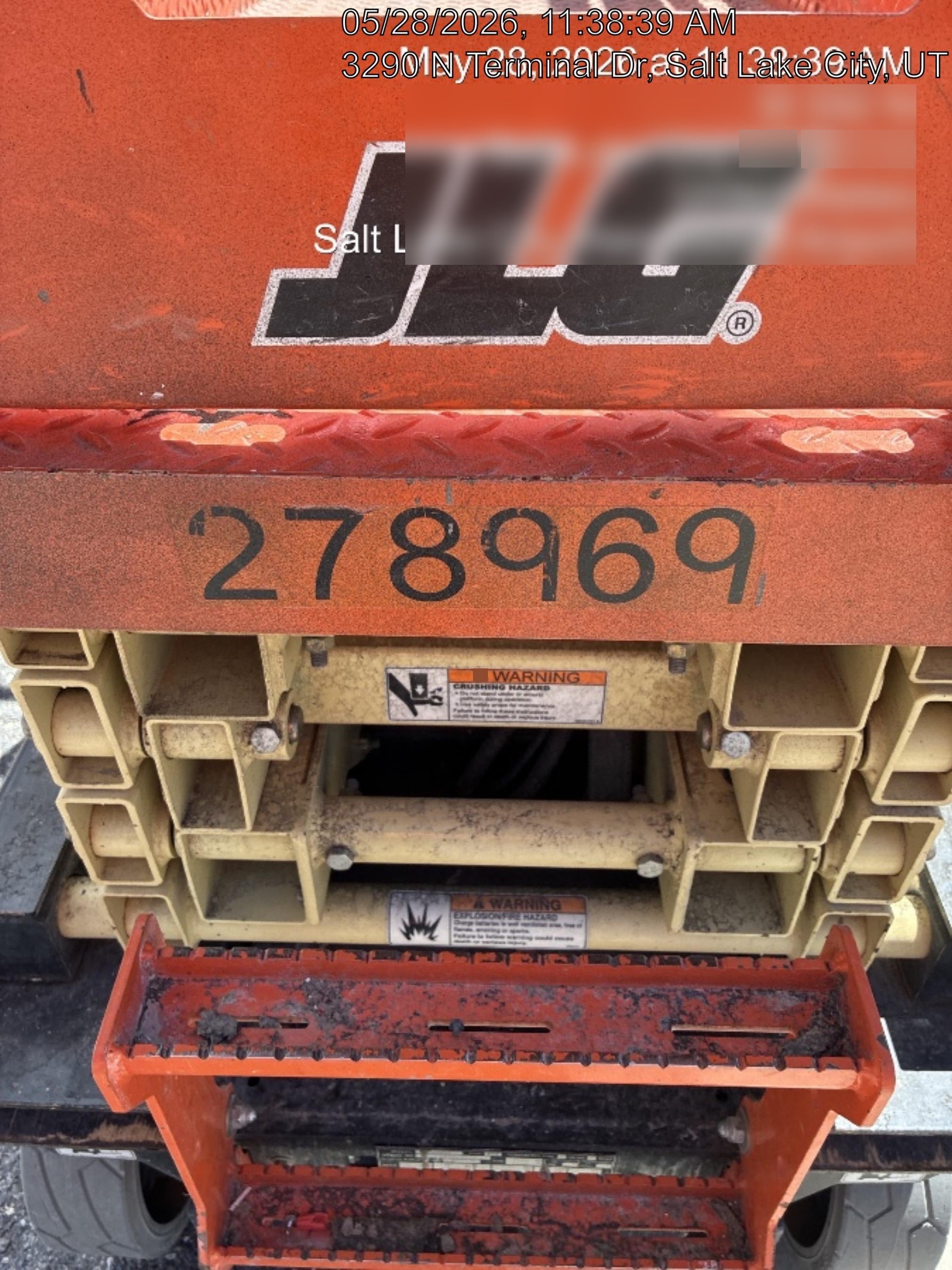 2022 JLG ES1932