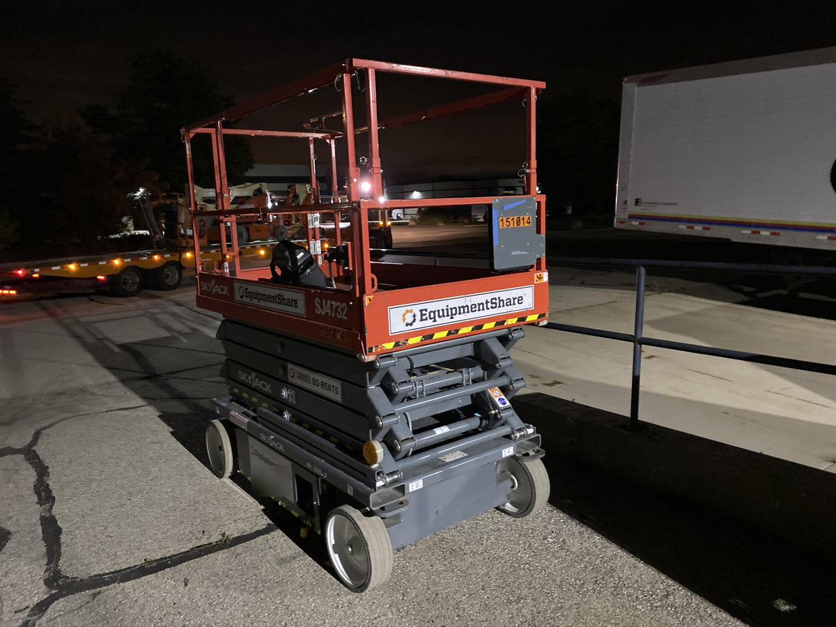 2021 SKYJACK SJ4732