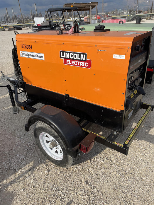 2021 Lincoln Electric Vantage 322 Vantage 322 Ready Pak 3 w/ Decals, ORANGE (includes trailer, cable rack, fender light kit) NO Telematics