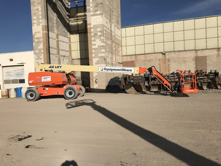 2019 JLG 860SJ