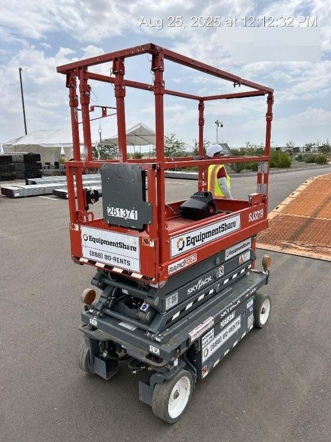 2022 SKYJACK SJ3219