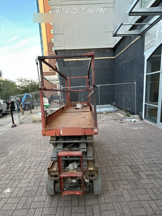 2018 Skyjack SJIII-3226 Skyjack SJIII3226 Scissor Lift w/Trojan Batteries
