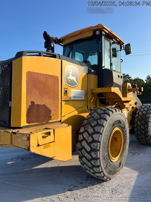 2019 John Deere 624L 4yd Wheel Loader, Cab/Heat/Air, 3 Function Hydraulics, JRB Hydraulic QC, QC 4yd bucket w/smooth cutting edge, QC Carriage, 72" Fork Tines, 5yr/5,000hr Powertrain and Hydraulics extended warranty