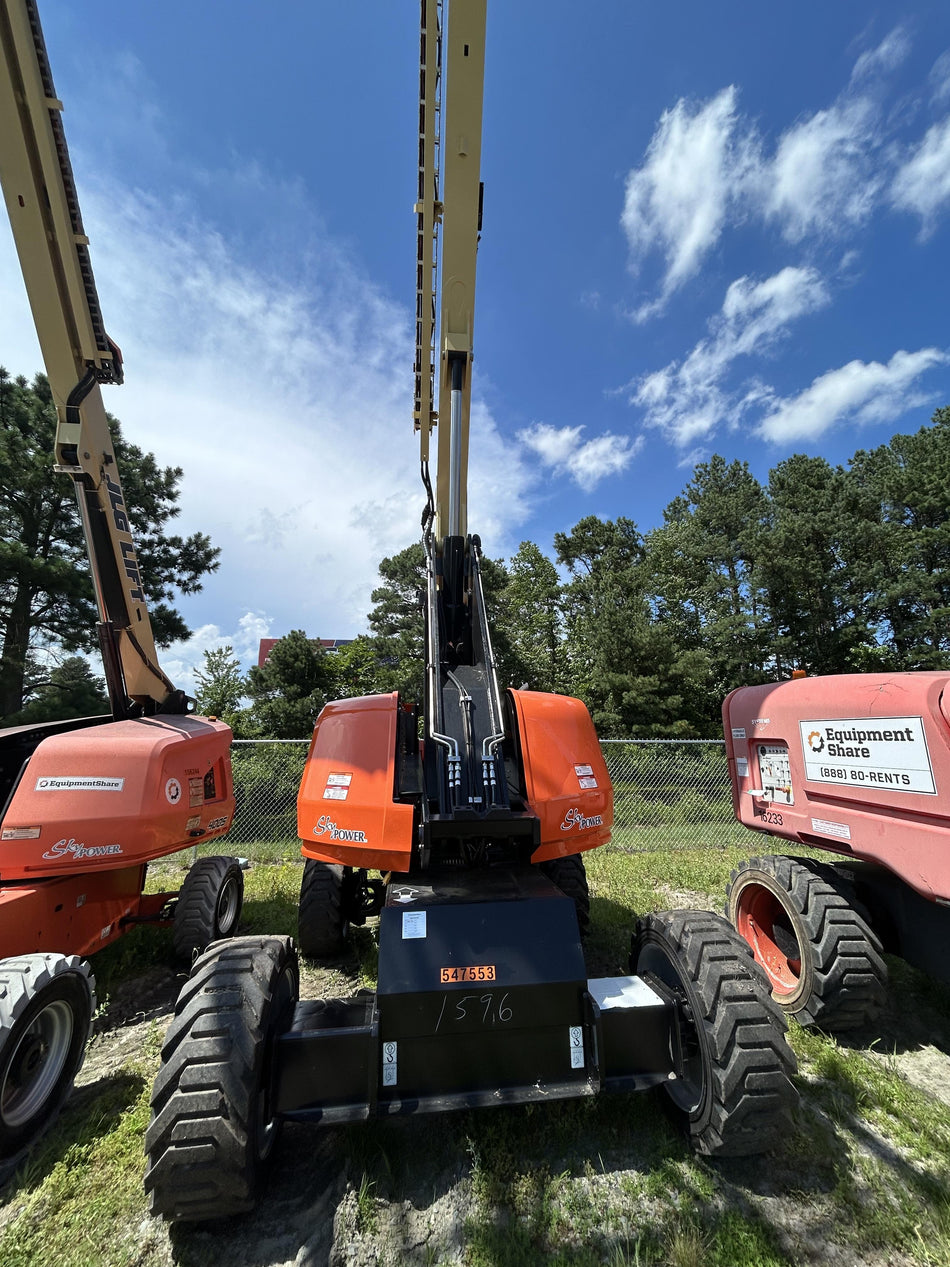 2025 JLG 660SJ