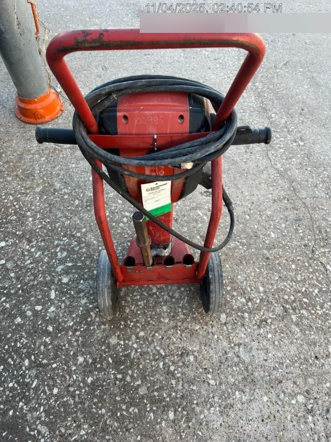 2020 HILTI TE 3000-AVR