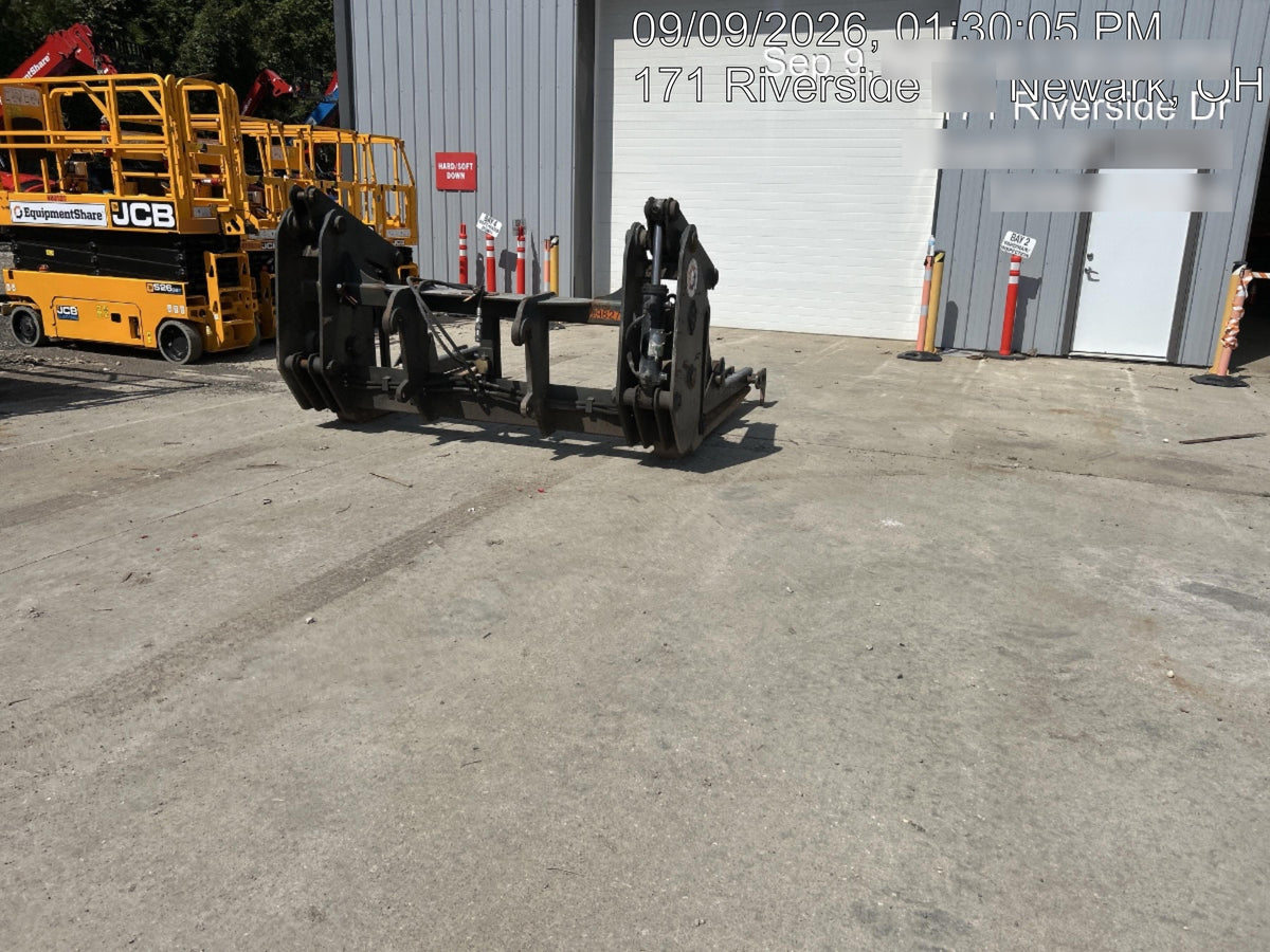 2022 PEMBERTON Pipe Grapple Forks