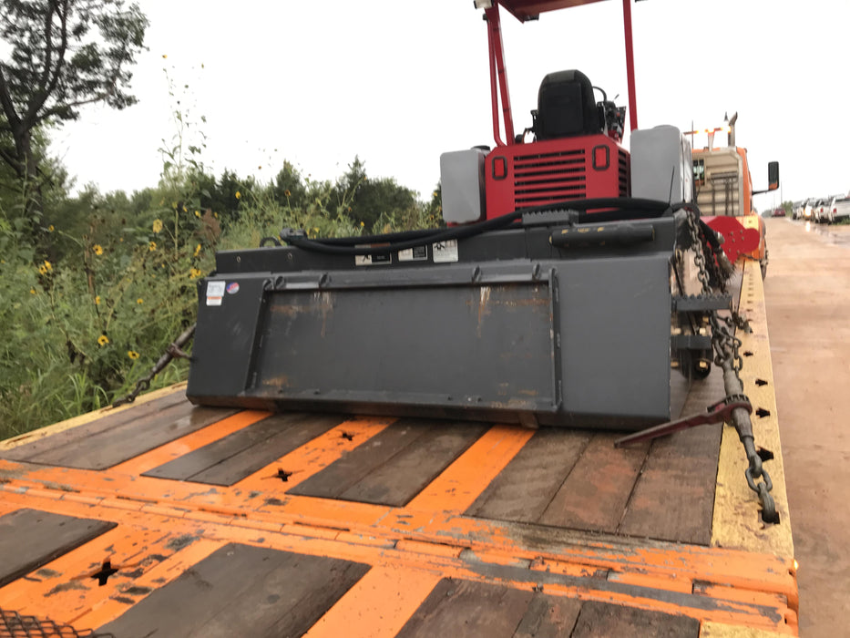 2019 PALADIN Sweepster SB72