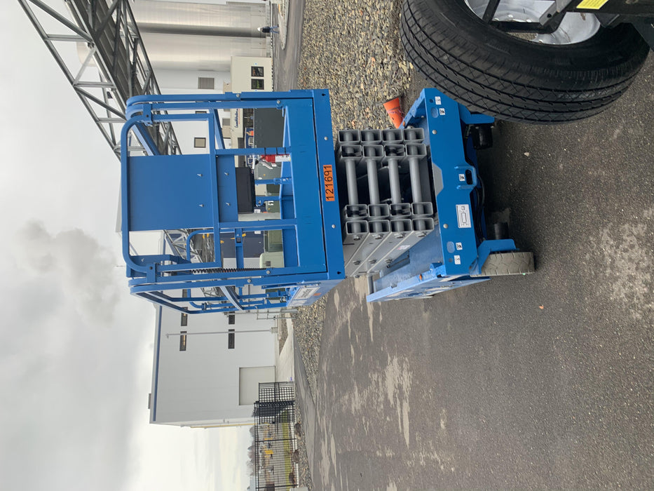 2020 GENIE GS-3246