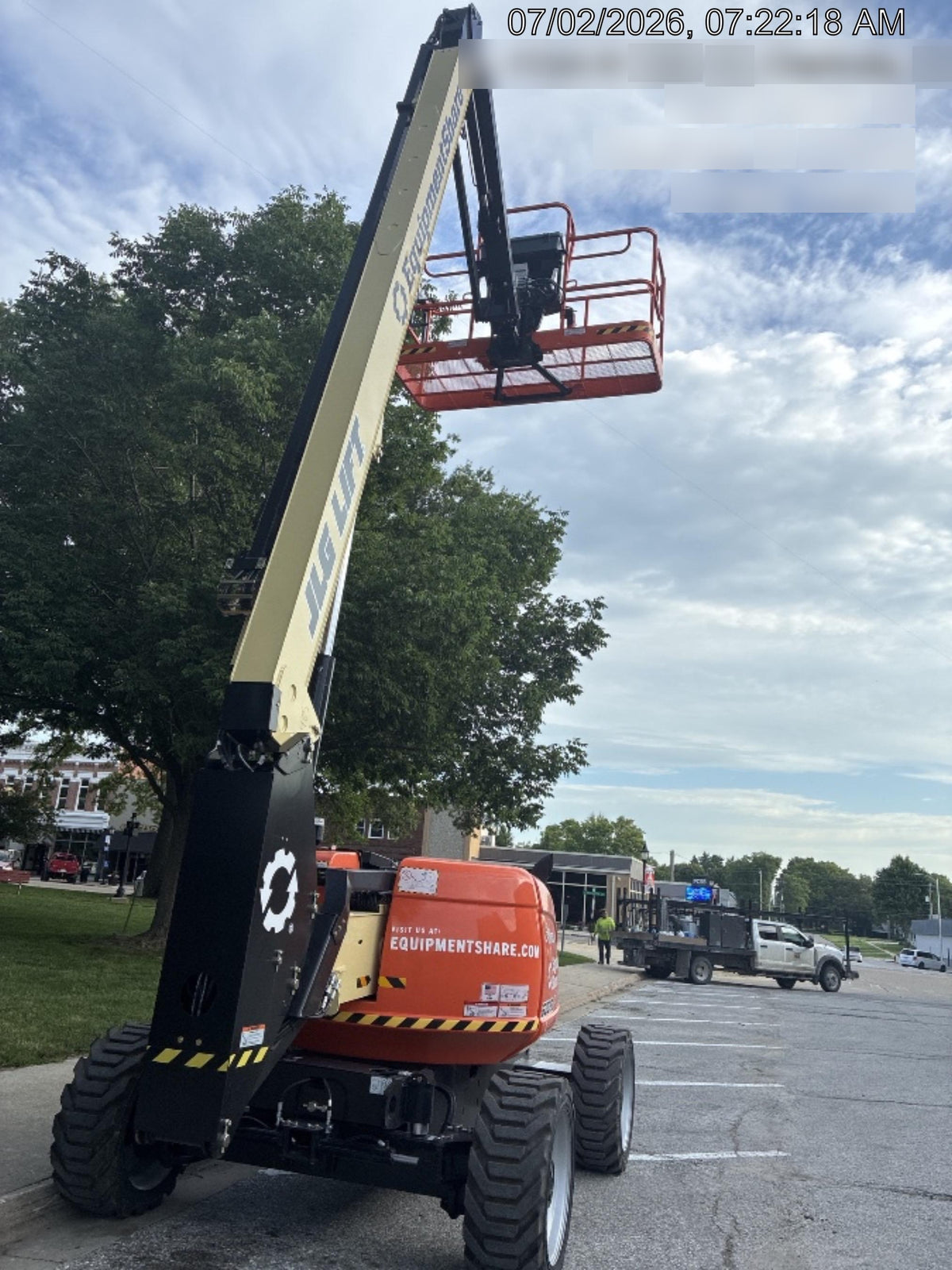 2026 JLG 600AJ