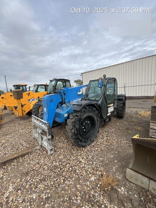 2020 Genie GTH-636 Cab/Heat/Air, Solid Tires, Work Lights, Beacon, Aux Hydraulics, Back up Alarm