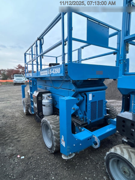 2020 GENIE GS-4390 RT