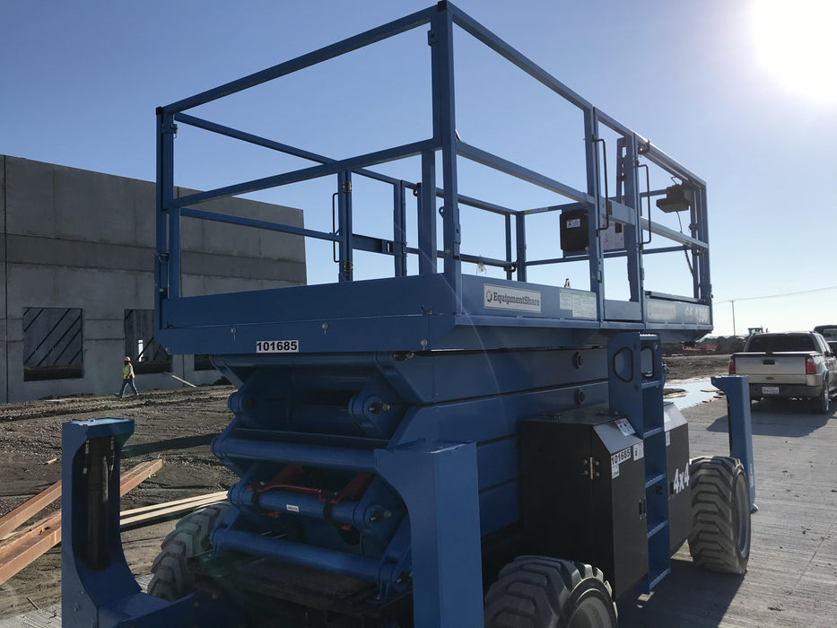 2020 GENIE GS-4390 RT