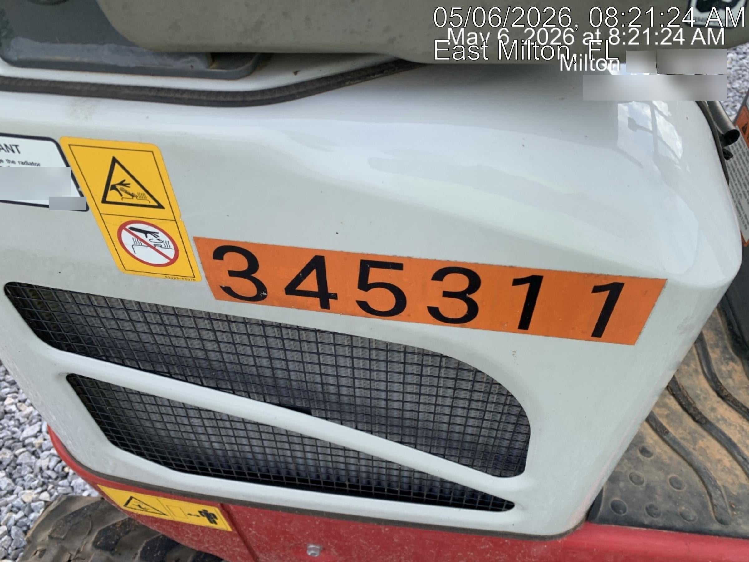 2023 TAKEUCHI TB210R