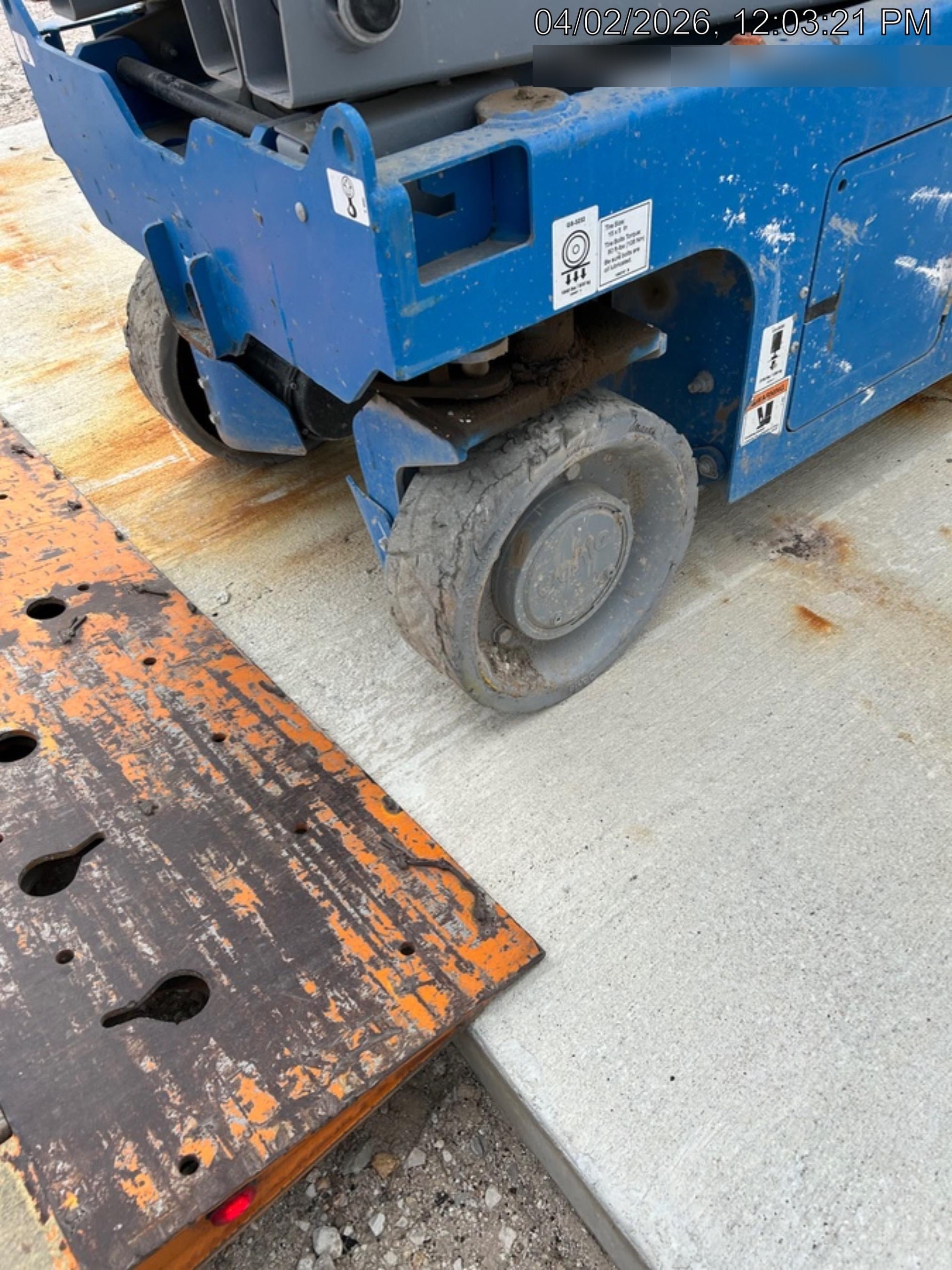 2023 GENIE GS-3232