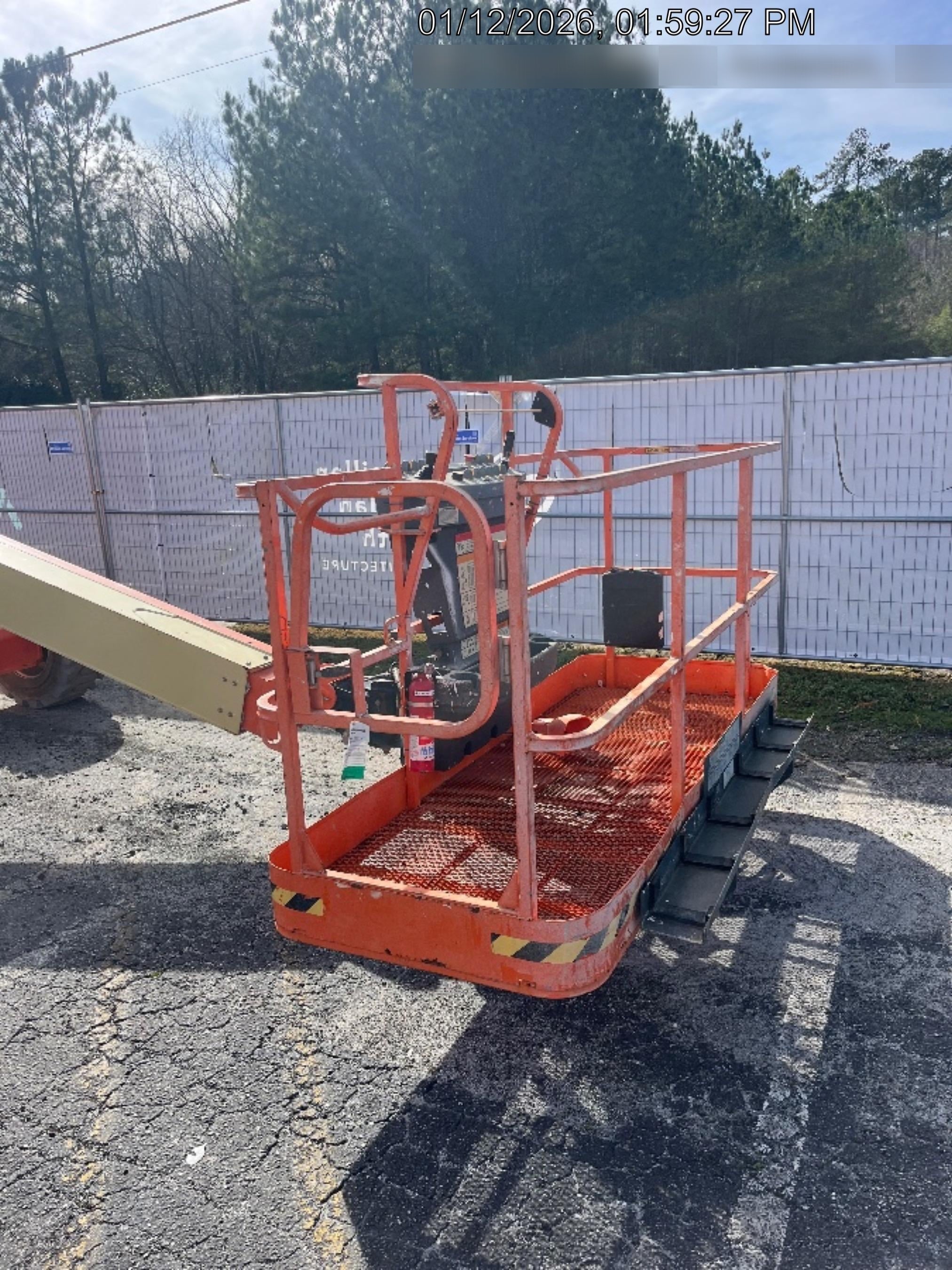 2022 JLG 400S