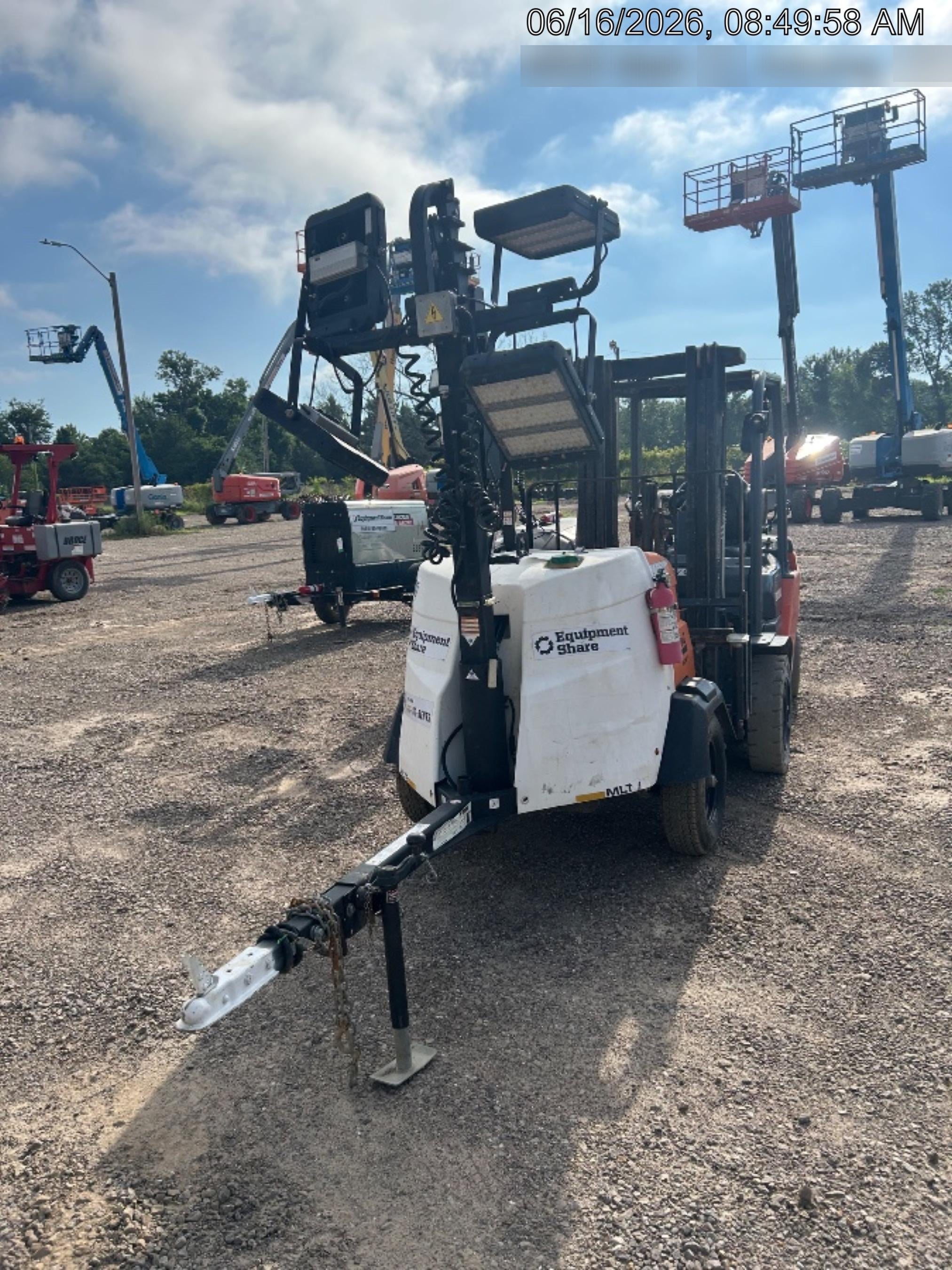 2023 Generac MLT2 Diesel, Flex Switch 120V Input, Powerzone Controller, (4) 320W LED Lights, 4kW Generator, 39.9 Gal Fuel Tank, 2" Ball, T3