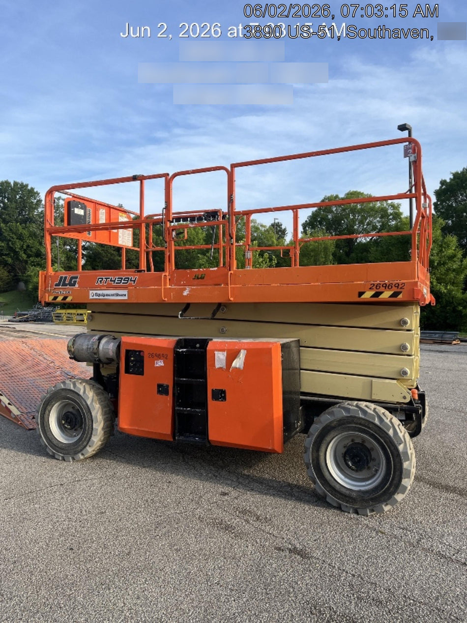 2022 JLG 4394RT
