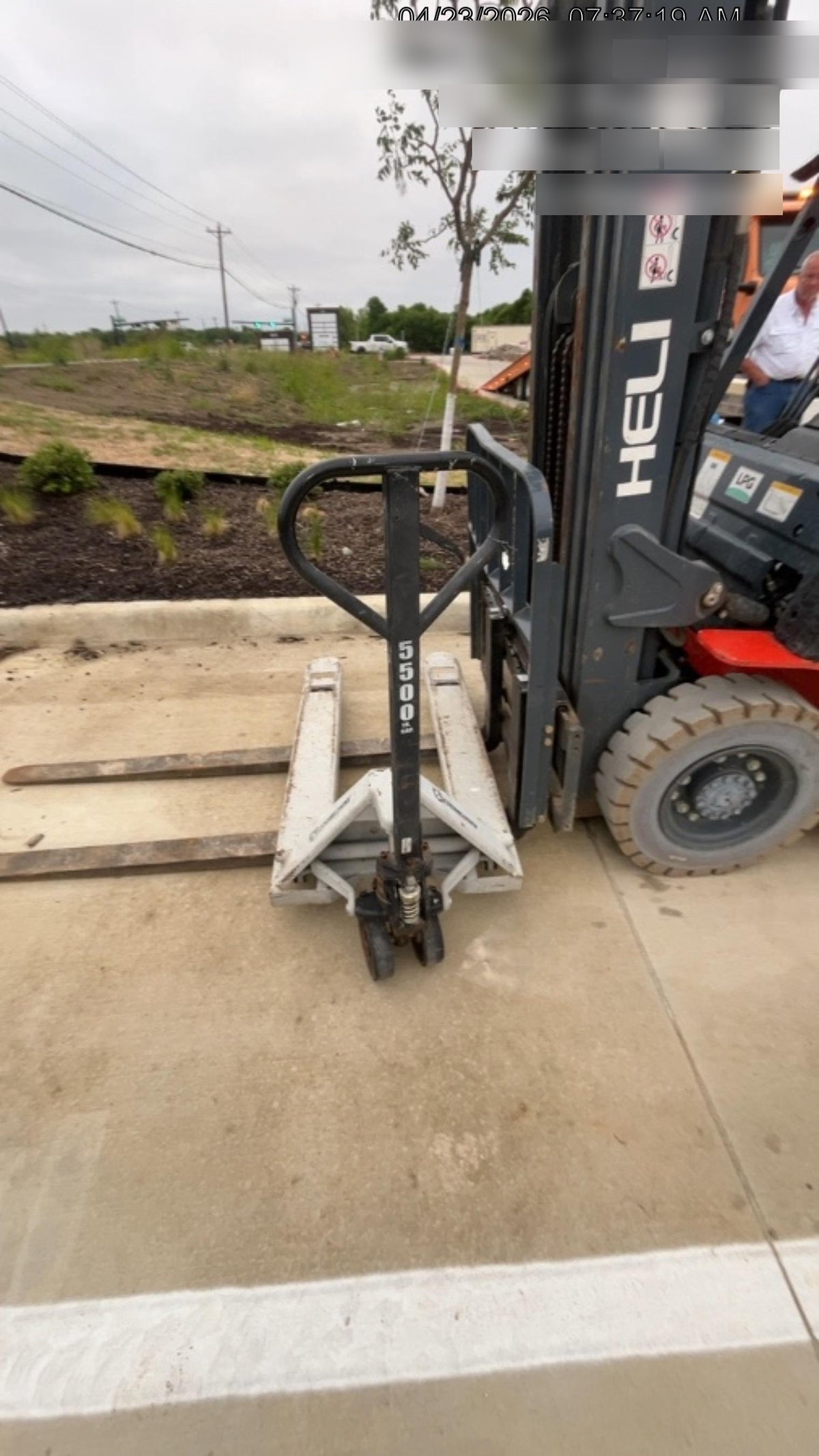 2019 STRONGWAY 5500 lb Pallet Jack