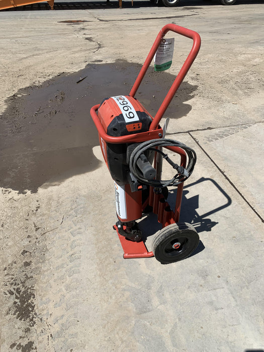 2020 HILTI TE 3000-AVR