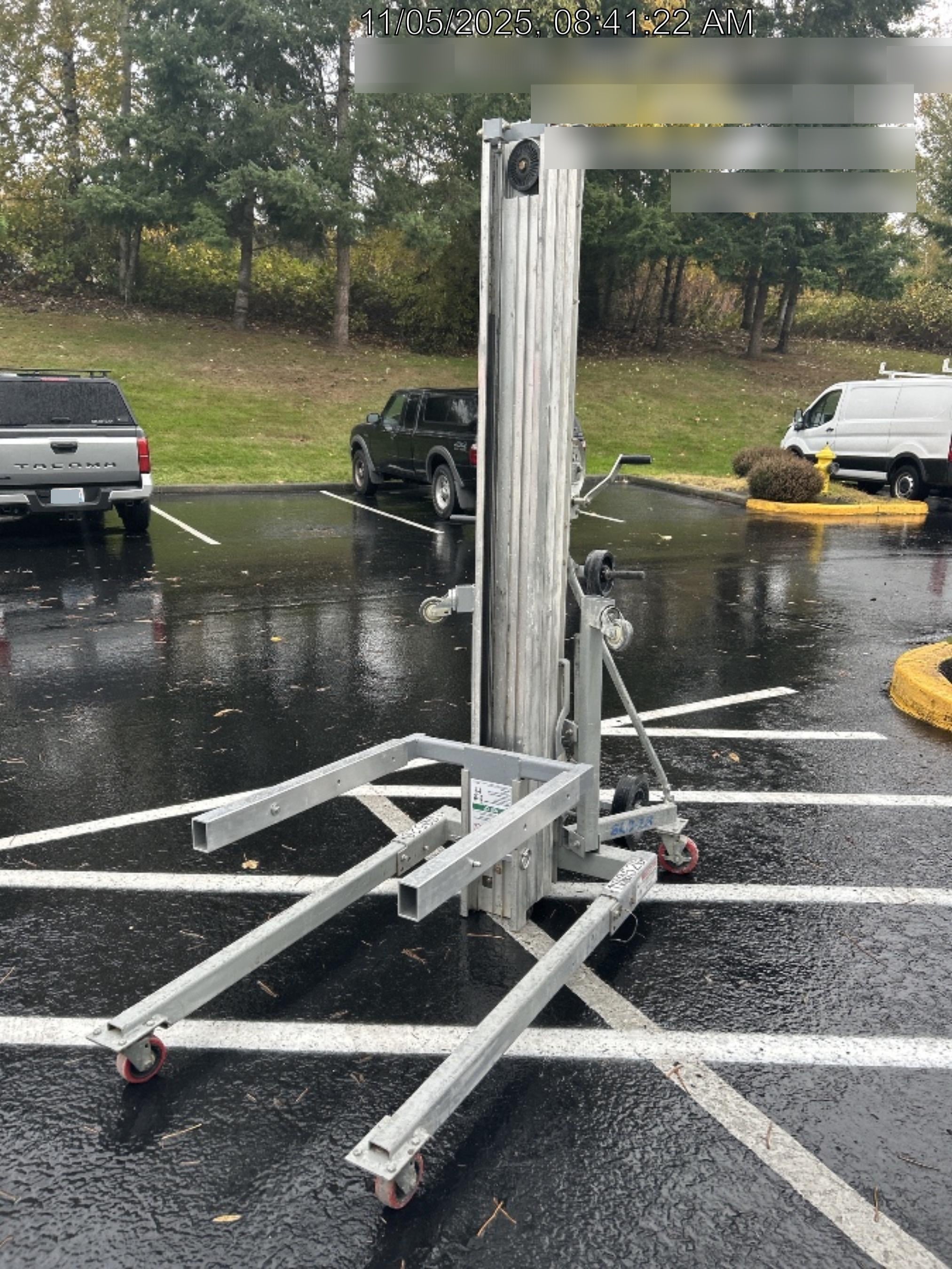 2020 GENIE SLC-18