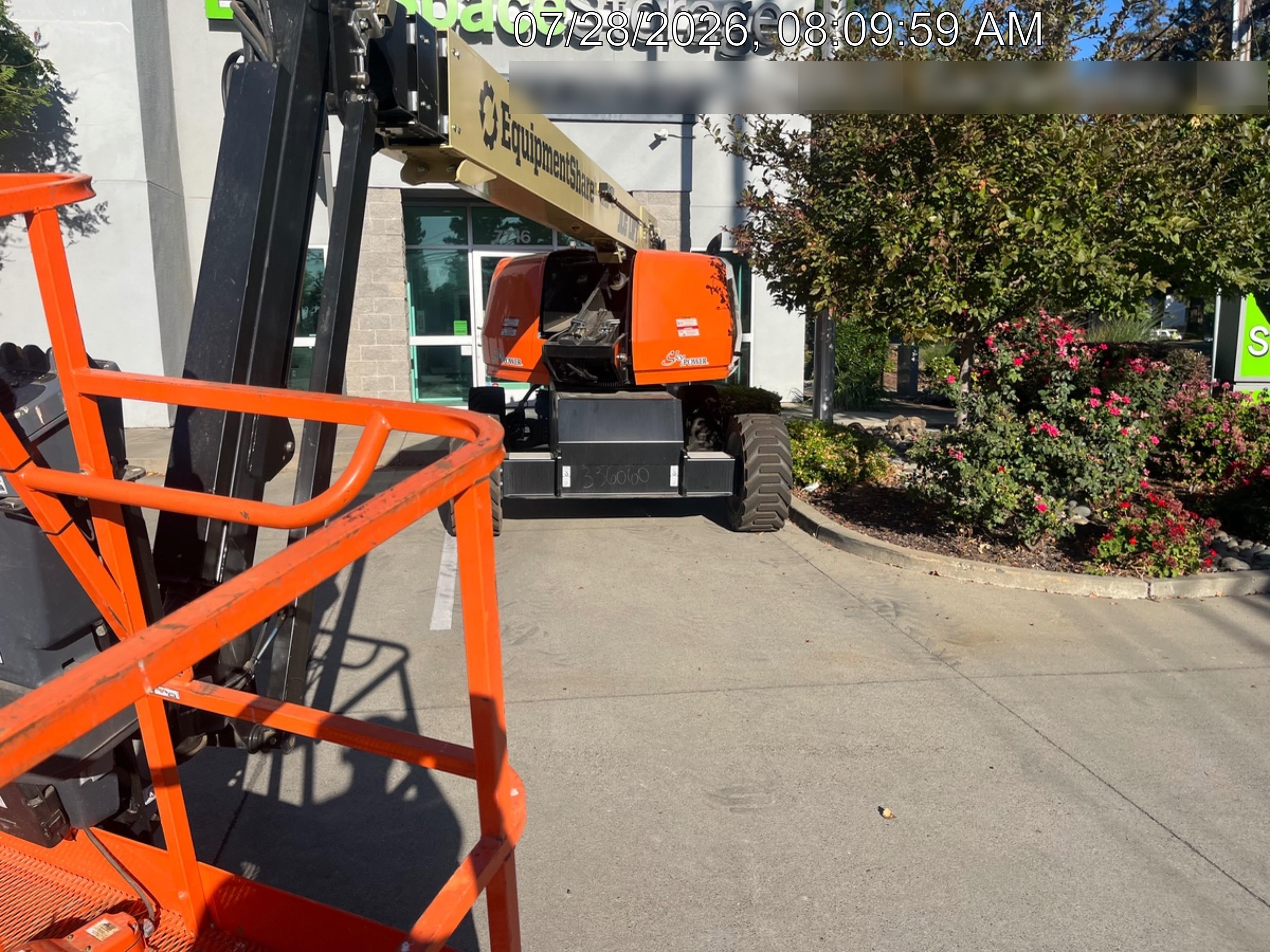 2025 JLG 660SJ