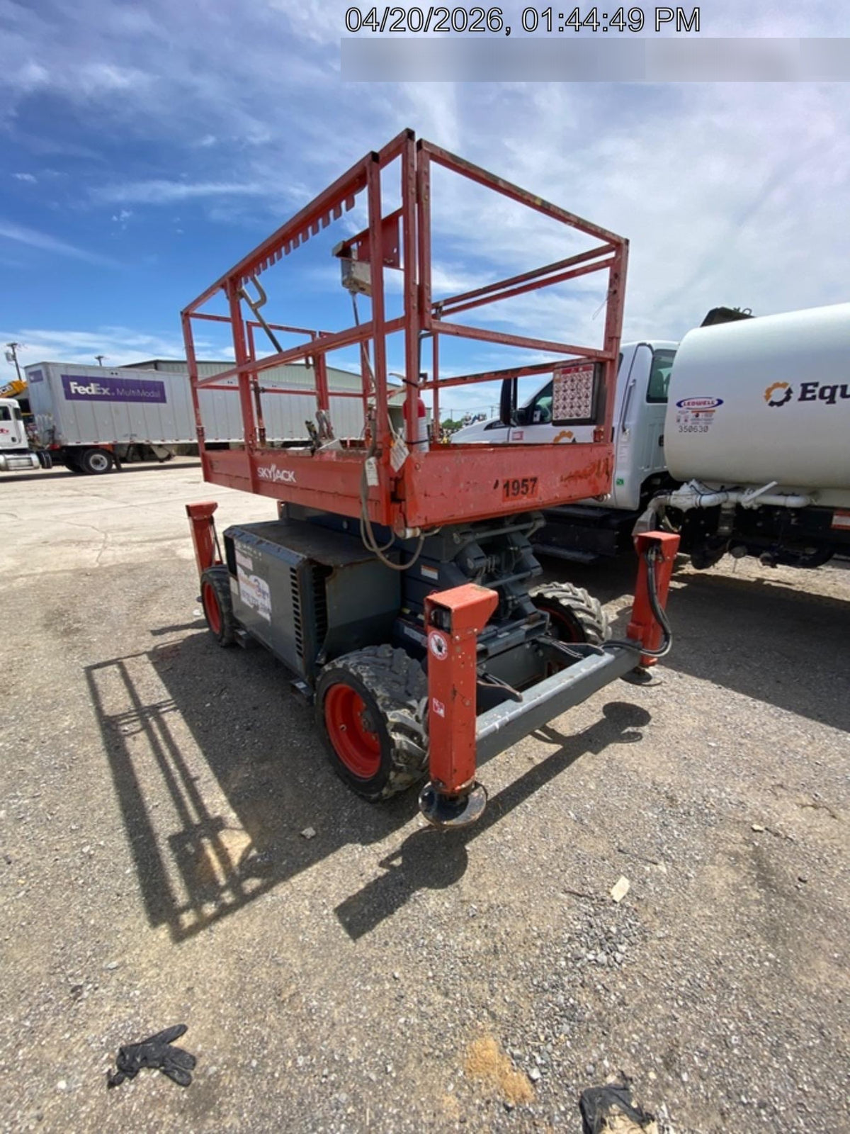 2016 SKYJACK SJ6832 RT