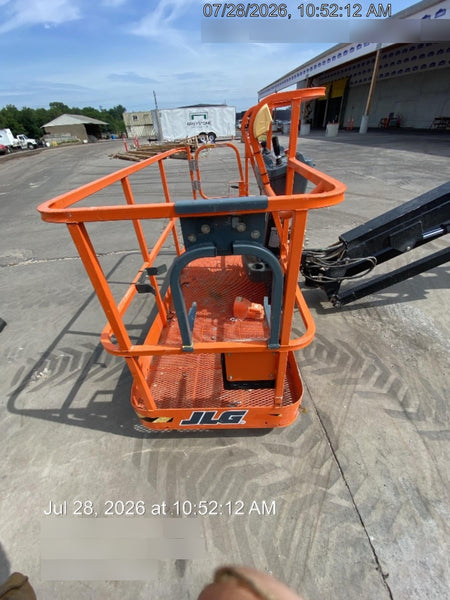2023 JLG 660SJ