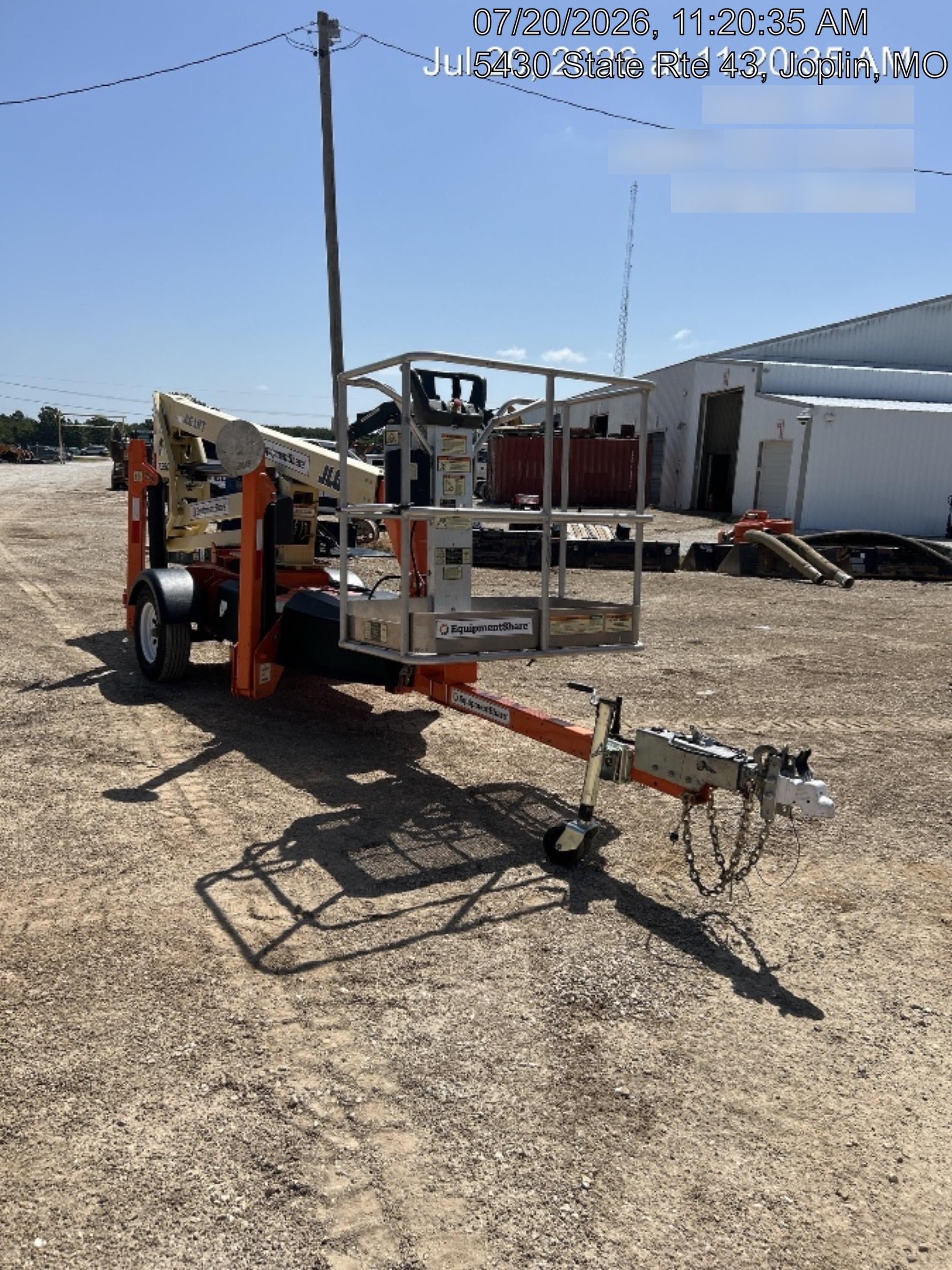 2022 JLG T350